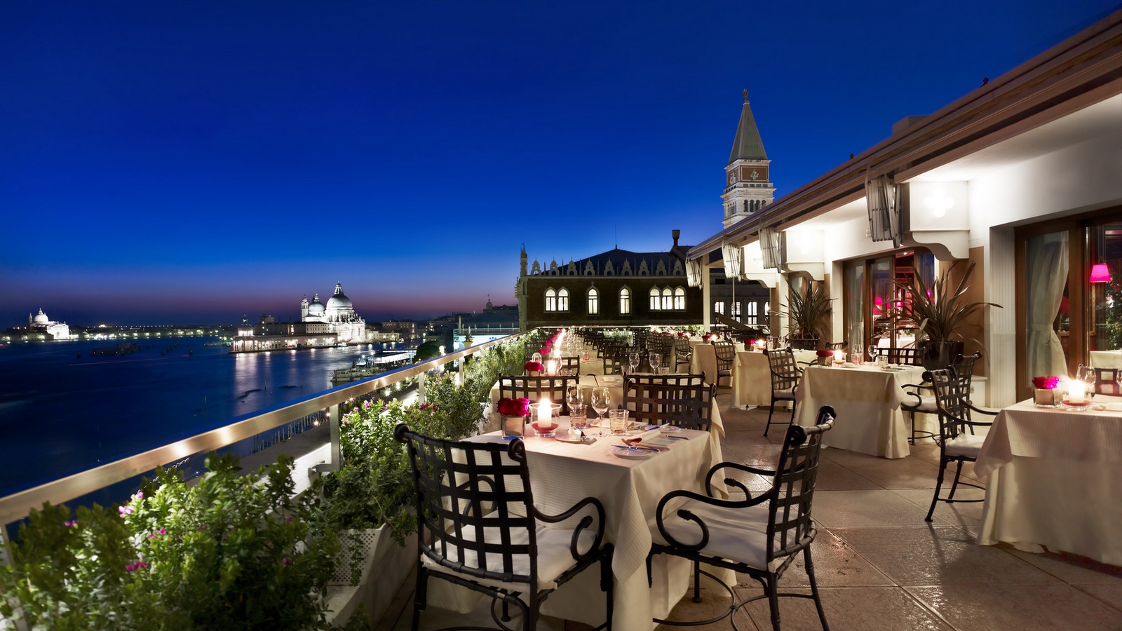photo of the restaurant